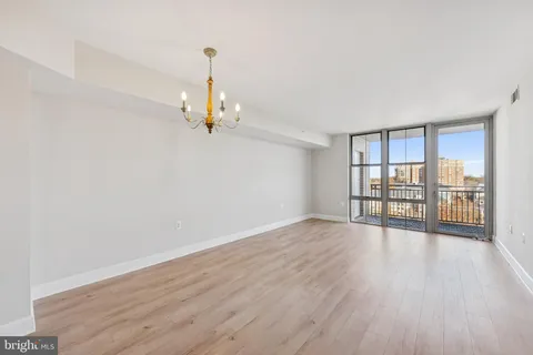 $350,000 | 11800 Sunset Hills Road, Unit 1125, Reston, VA 20190