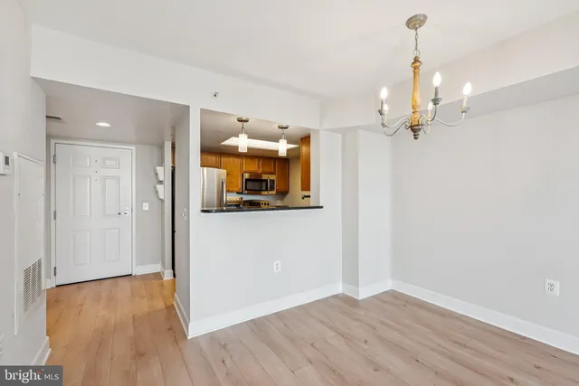 $350,000 | 11800 Sunset Hills Road, Unit 1125, Reston, VA 20190