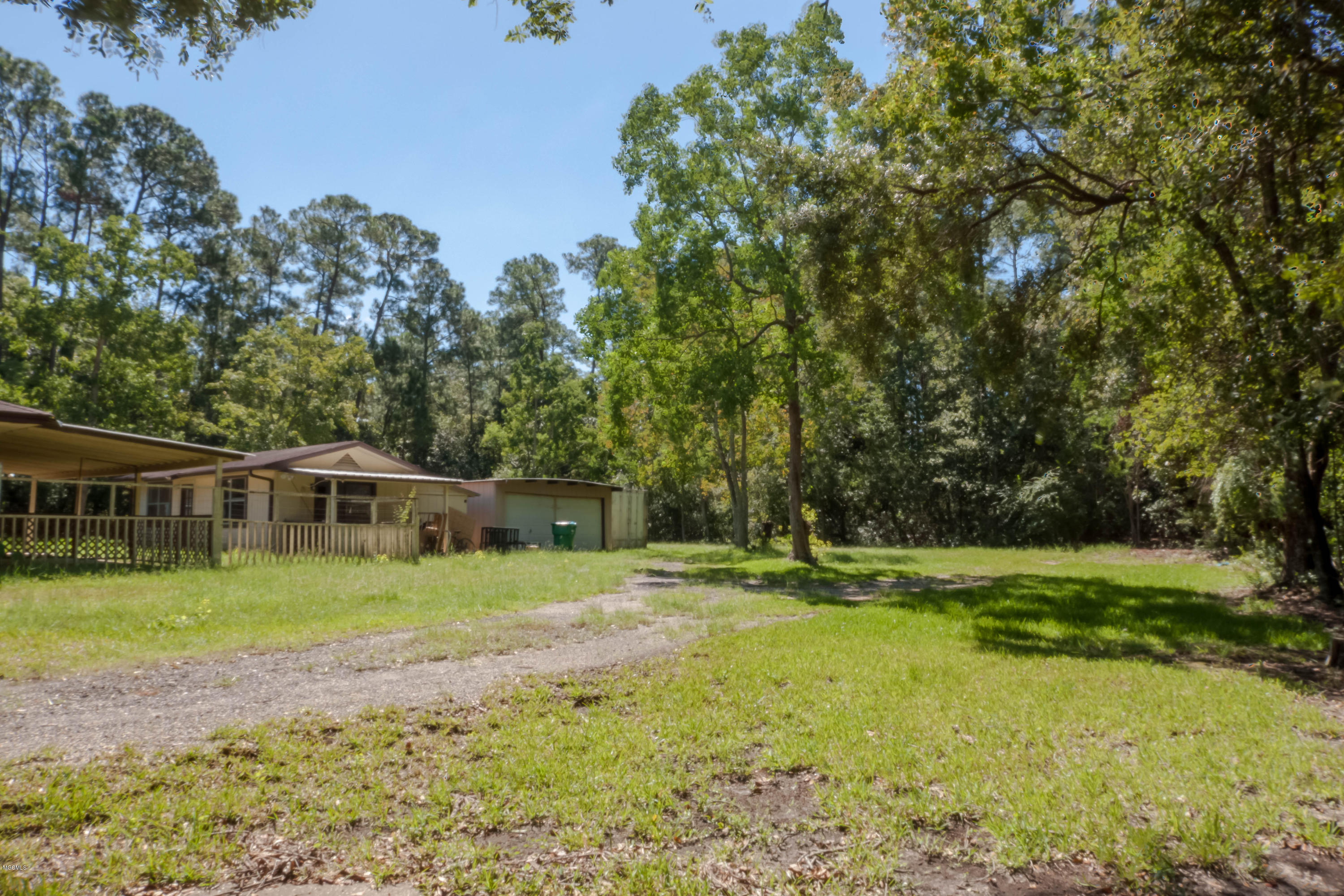 11529 Hillcrest Road Gulfport, MS 39503 - Photo 4 of 5 hilcrest3