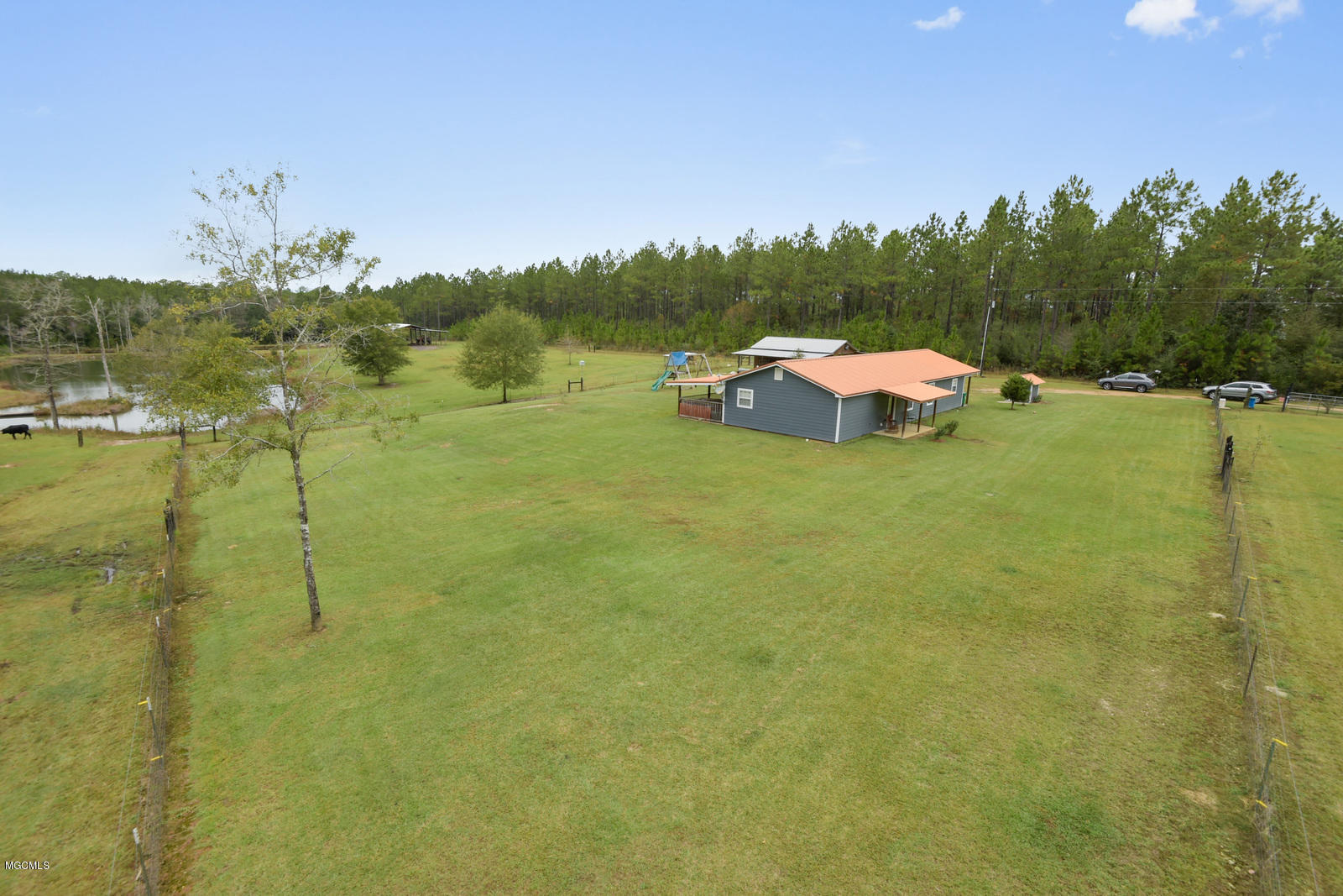 20501 Farm Road Vancleave, MS 39565 - Photo 3 of 24 0