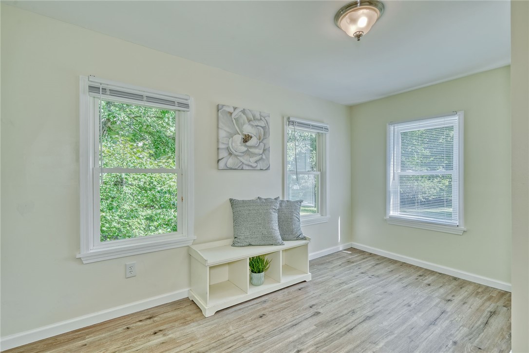 5422 Lincoln Road Walworth, NY 14519 - Photo 15 of 49 2nd First Floor Bedroom