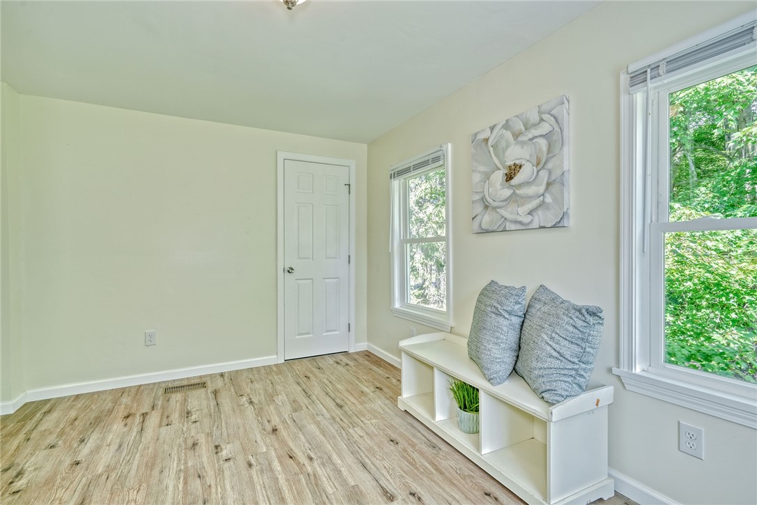 5422 Lincoln Road Walworth, NY 14519 - Photo 16 of 49 2nd First Floor Bedroom