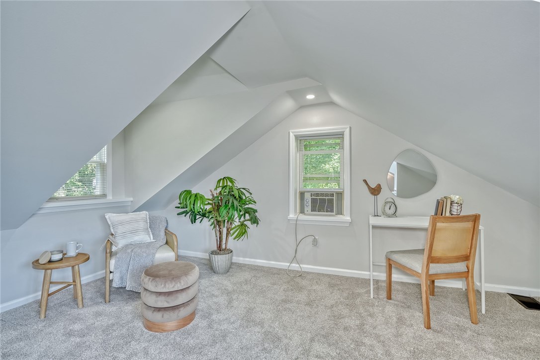 5422 Lincoln Road Walworth, NY 14519 - Photo 30 of 49 2nd Floor Bedroom/Living Space