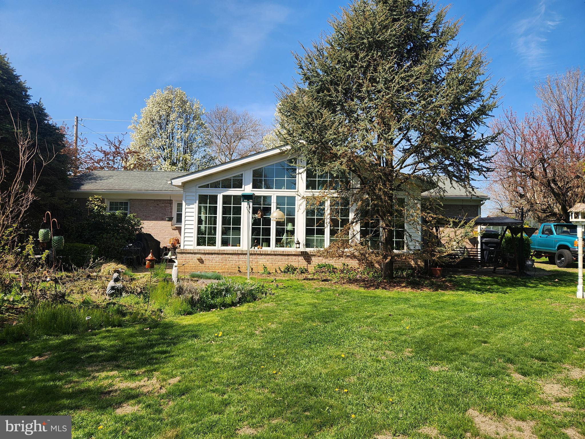 179 Eastbrook Road Smoketown, PA 17576 - Photo 9 of 40