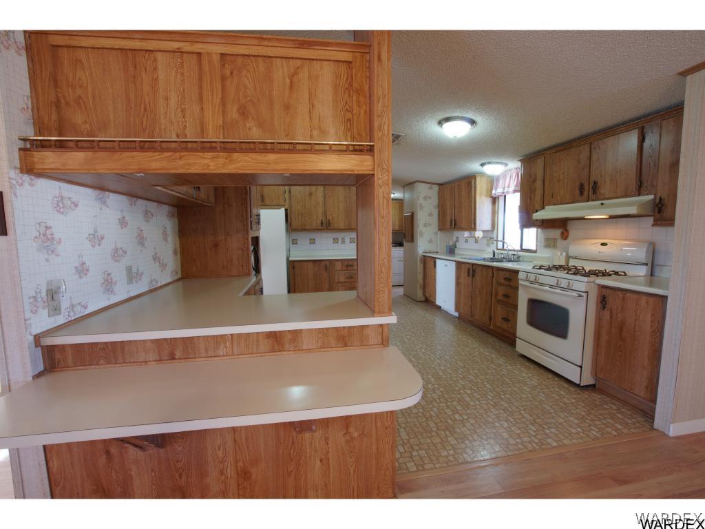 2981 McConnico Road Golden Valley, AZ 86413 - Photo 15 of 36 Gallery Image 15