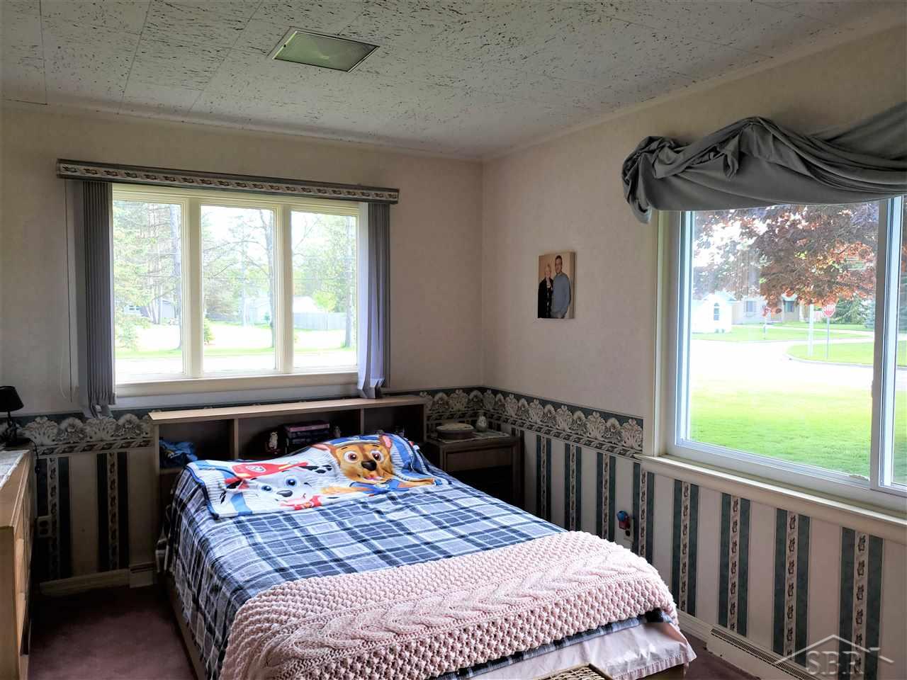 4240 Dirker Road Saginaw, MI 48638 - Photo 19 of 29 Bedroom 1