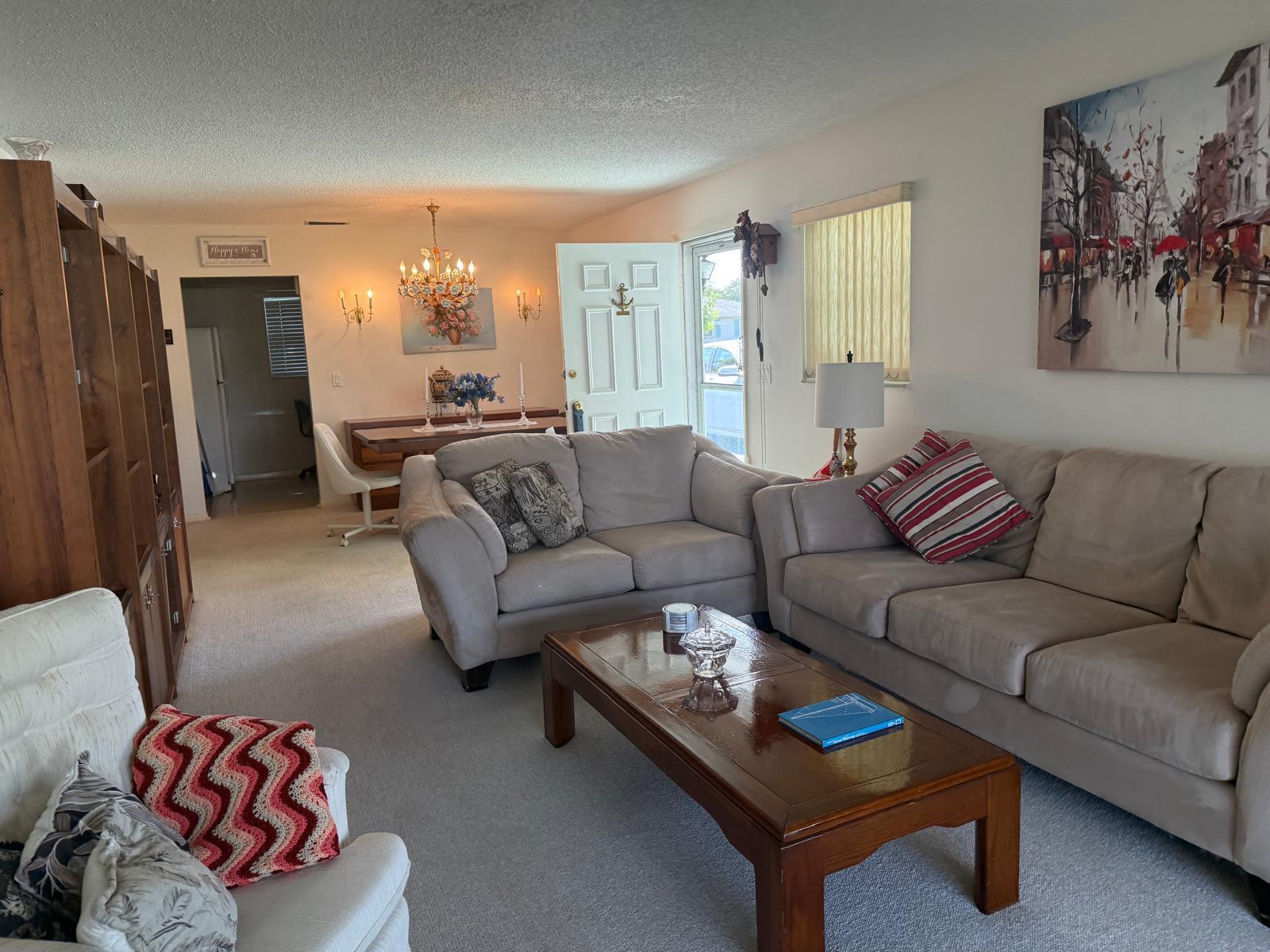 446 Bluebird Lane Delray Beach, FL 33445 - Photo 3 of 16 Living Room