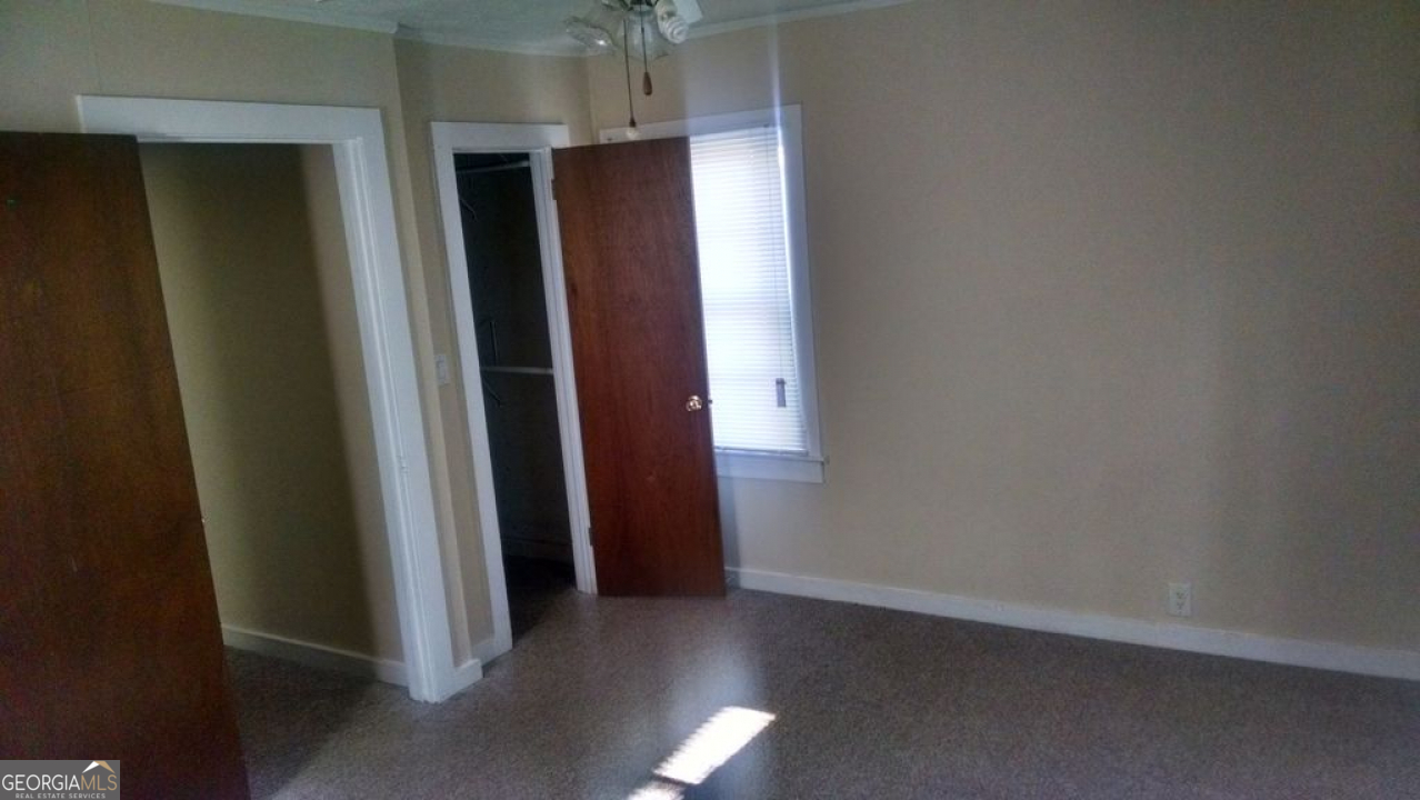 2421 Rockbridge Road Southwest Stone Mountain, GA 30087 - Photo 12 of 53