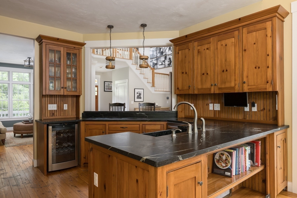 46-48 Paradise Lane Rochester, MA 02770 - Photo 11 of 42 Gallery Image 11
