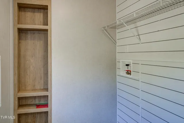 $224,000 | 1295 Highway 19E, Bluff City, TN 37618