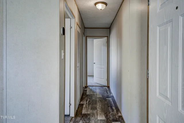 $224,000 | 1295 Highway 19E, Bluff City, TN 37618