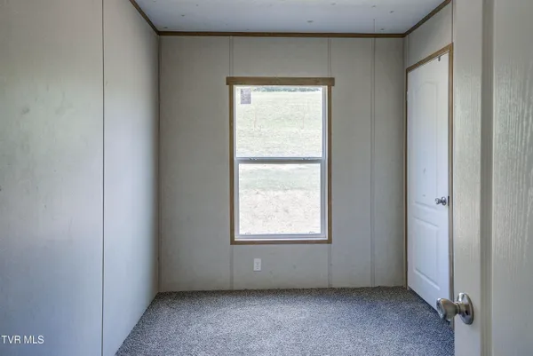 $219,000 | 1295 Highway 19E, Bluff City, TN 37618