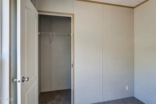 $224,000 | 1295 Highway 19E, Bluff City, TN 37618