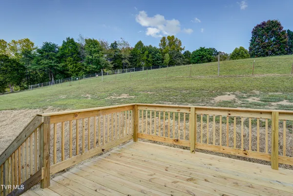 $219,000 | 1295 Highway 19E, Bluff City, TN 37618