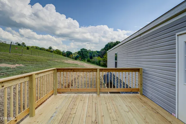 $219,000 | 1295 Highway 19E, Bluff City, TN 37618