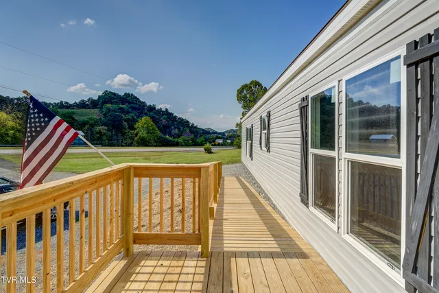 $224,000 | 1295 Highway 19E, Bluff City, TN 37618