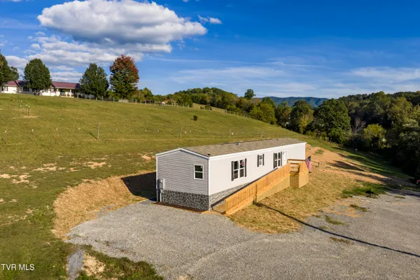 $219,000 | 1295 Highway 19E, Bluff City, TN 37618