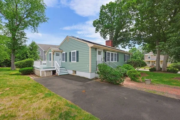 $1,395,000 | 138 Tolman Street, Newton, MA 02465