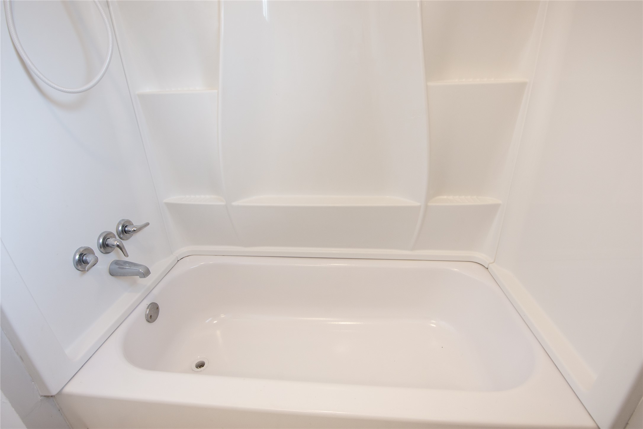 11710 Old Telegraph Road Houston, TX 77067 - Photo 16 of 24 Tub and shower combo - clean and ready for use