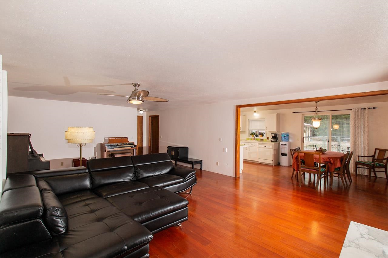 4617 South Swenson Road Clayton, WA 99110 - Photo 8 of 42