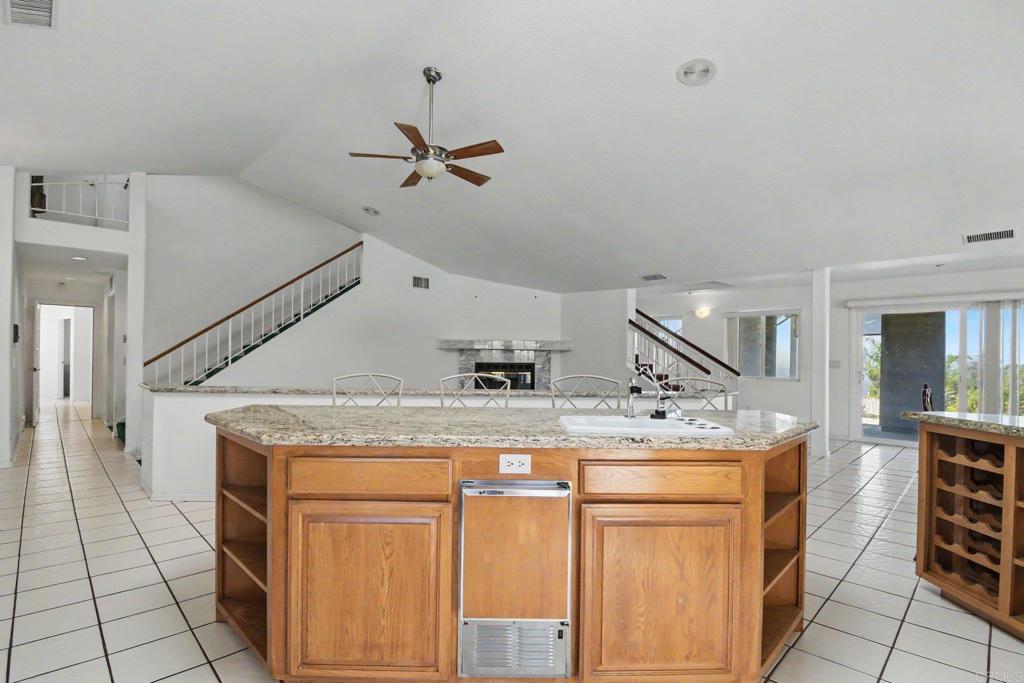 2567 Starkey Way Alpine, CA 91901 - Photo 3 of 28 Gallery Image 3