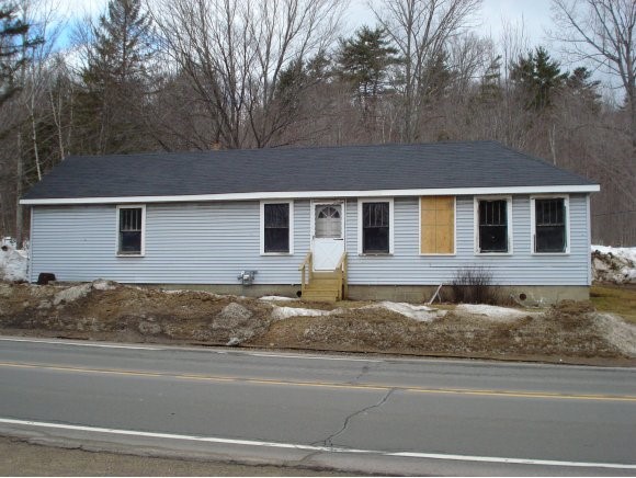 304 Laconia Road Tilton, NH 03276 - Photo 1 of 1