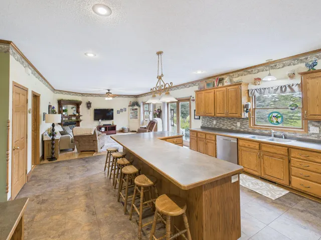 $499,900 | 202 Park Court, Albany, MN 56307