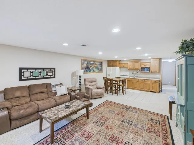 $499,900 | 202 Park Court, Albany, MN 56307