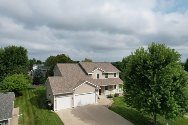 $499,900 | 202 Park Court, Albany, MN 56307