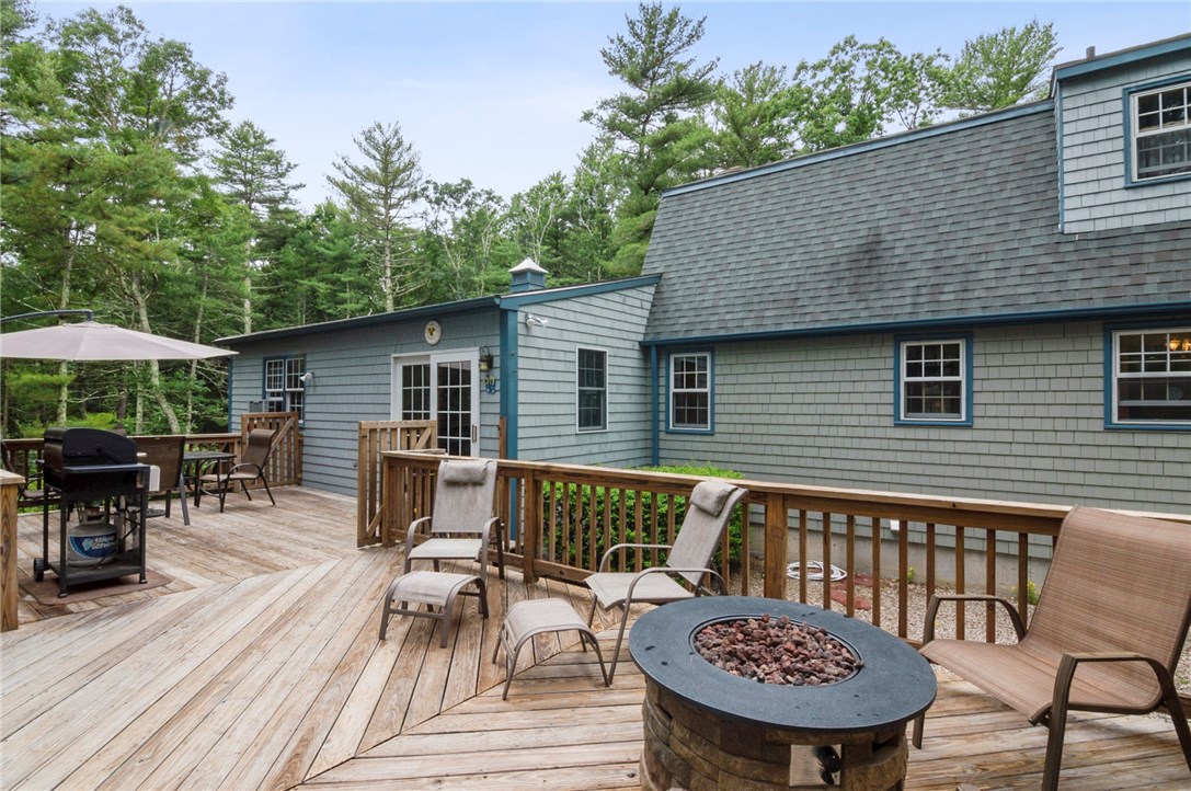 257 Shannock Road South Kingstown, RI 02879 - Photo 19 of 21 Gallery Image 19