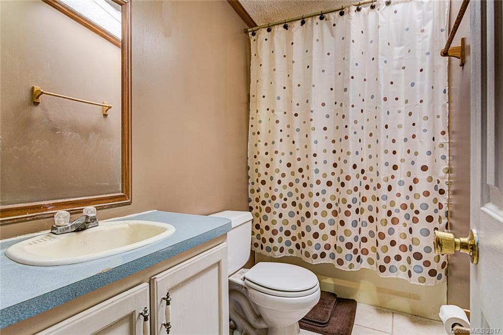179 Joe Bailey Road Fletcher, NC 28732 - Photo 17 of 23 Gallery Image 17