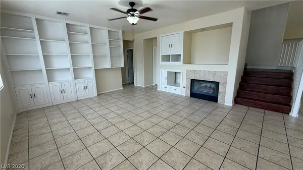 $2,600 | 8101 Yellow Daisy Avenue, Las Vegas, NV 89147