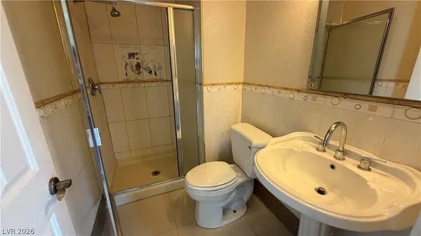 $2,600 | 8101 Yellow Daisy Avenue, Las Vegas, NV 89147