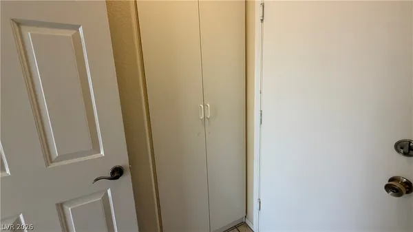 $2,600 | 8101 Yellow Daisy Avenue, Las Vegas, NV 89147