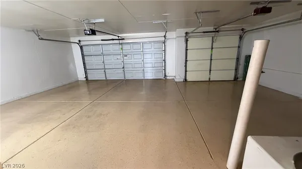 $2,600 | 8101 Yellow Daisy Avenue, Las Vegas, NV 89147