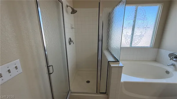 $2,600 | 8101 Yellow Daisy Avenue, Las Vegas, NV 89147