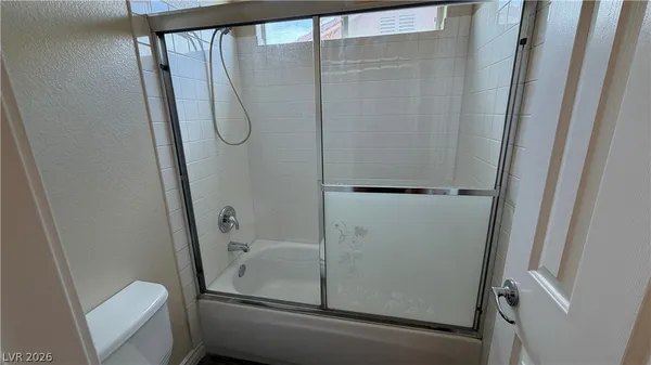 $2,600 | 8101 Yellow Daisy Avenue, Las Vegas, NV 89147