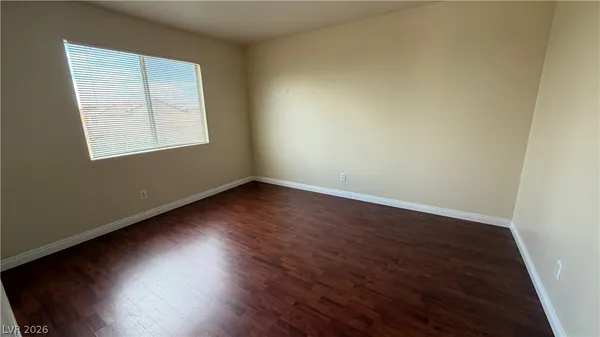 $2,600 | 8101 Yellow Daisy Avenue, Las Vegas, NV 89147
