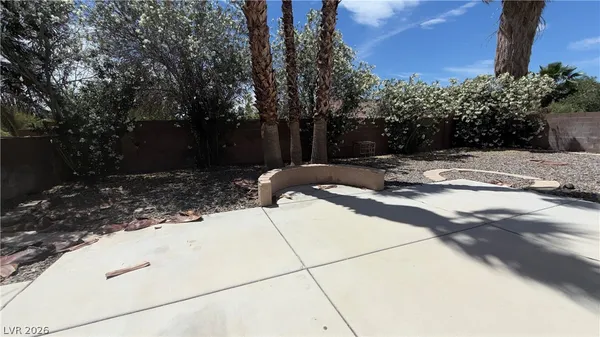 $2,600 | 8101 Yellow Daisy Avenue, Las Vegas, NV 89147