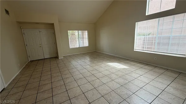 $2,600 | 8101 Yellow Daisy Avenue, Las Vegas, NV 89147