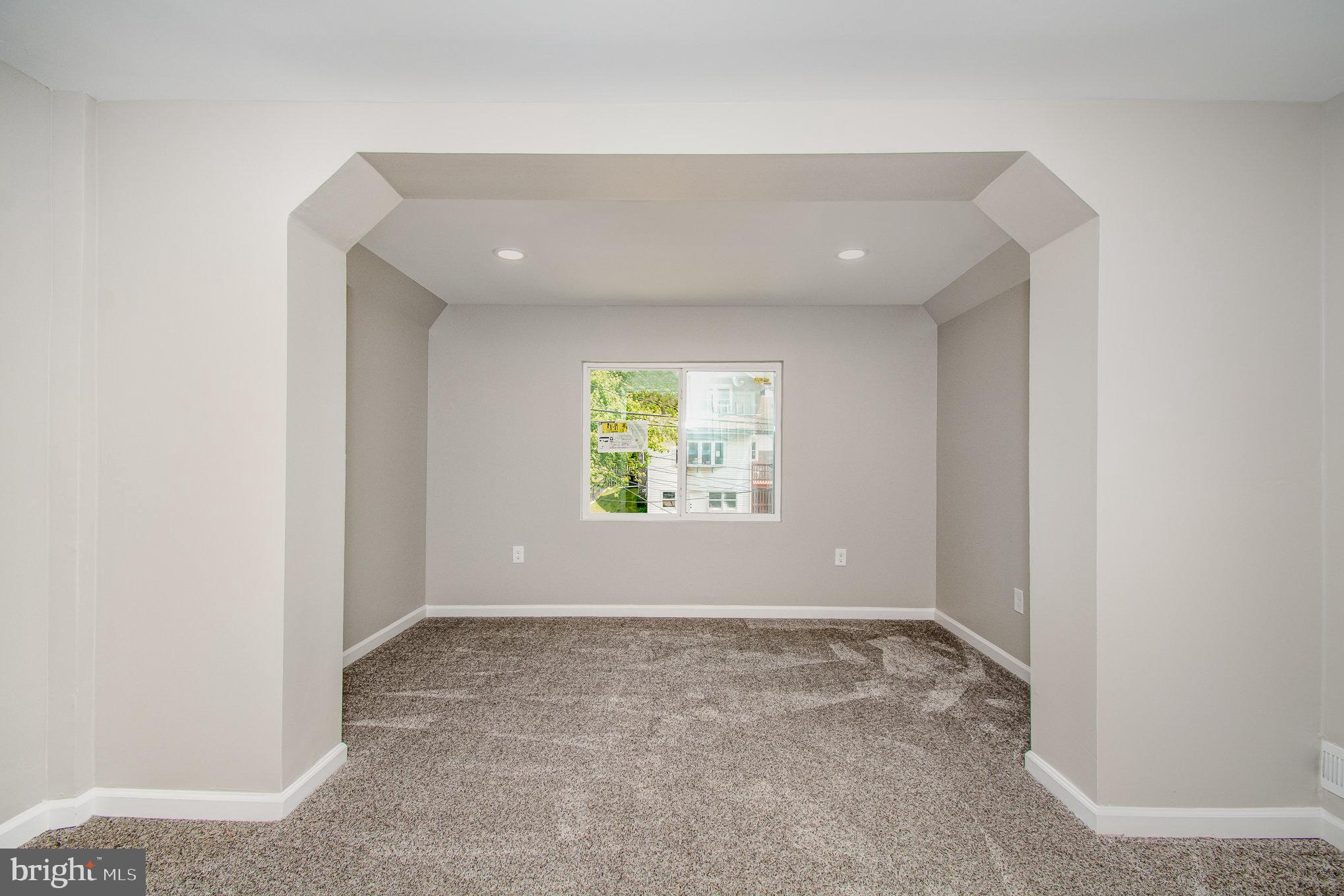 1207 Anglesea Street Baltimore, MD 21224 - Photo 15 of 43