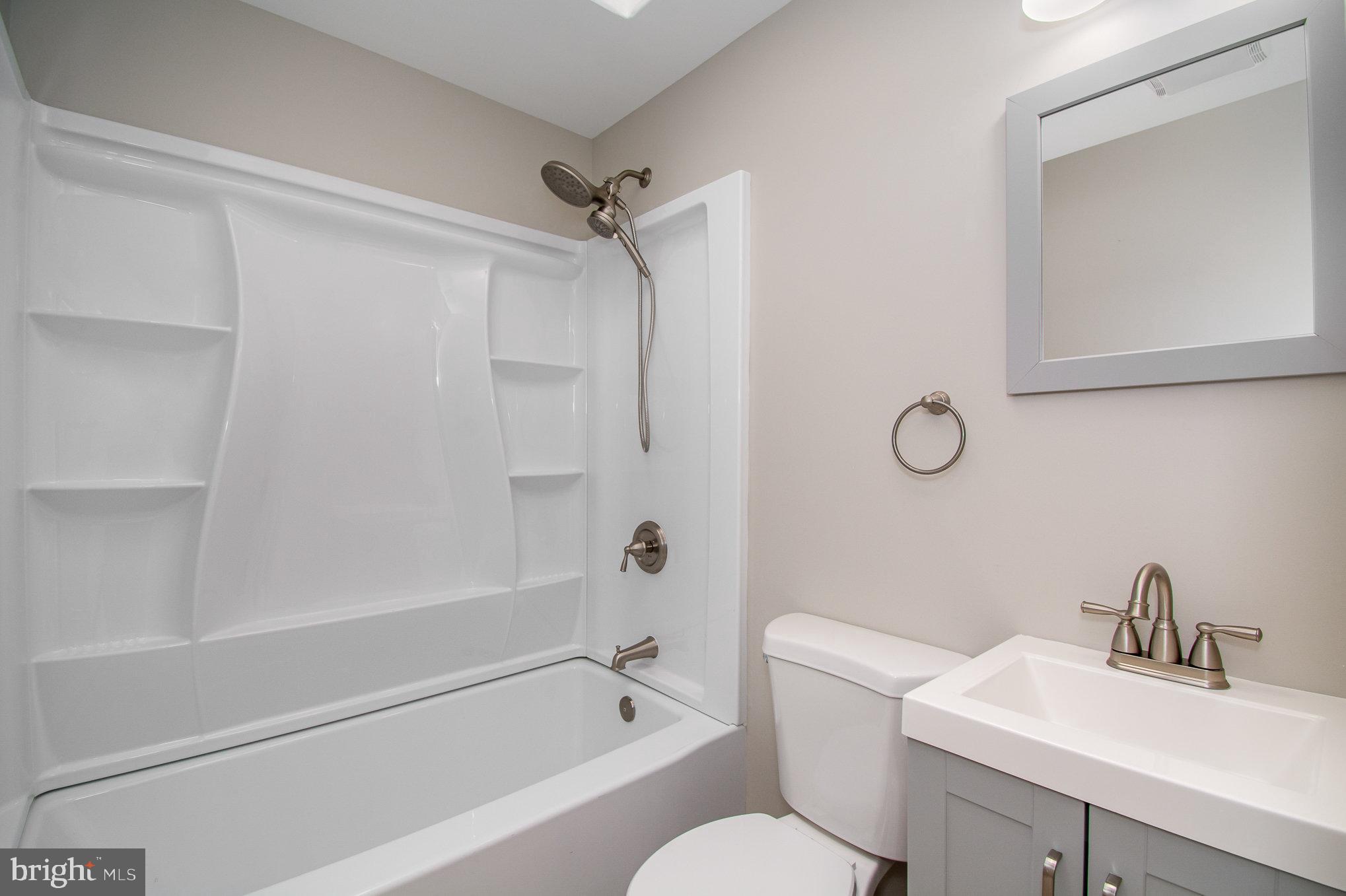 1207 Anglesea Street Baltimore, MD 21224 - Photo 22 of 43