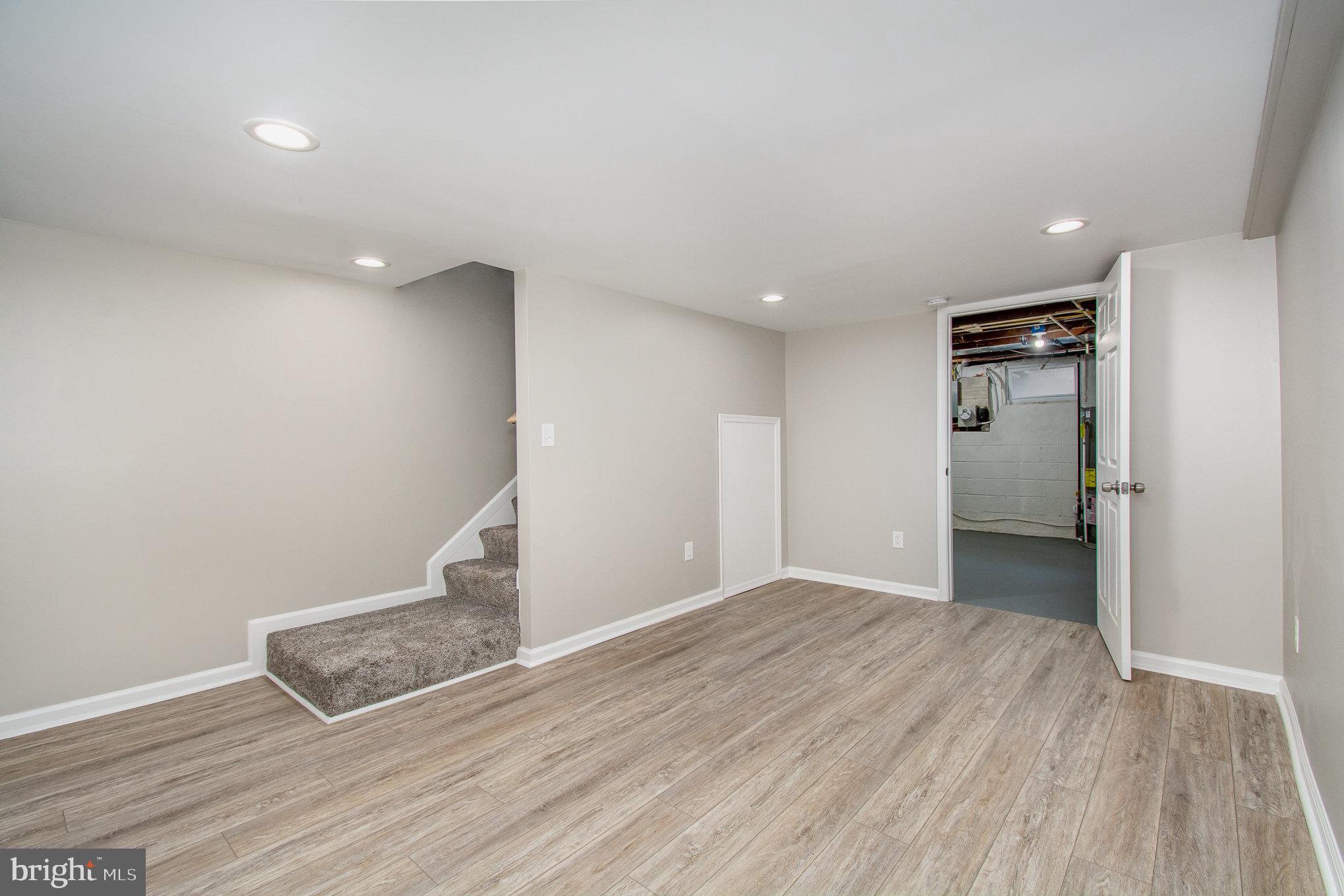 1207 Anglesea Street Baltimore, MD 21224 - Photo 27 of 43