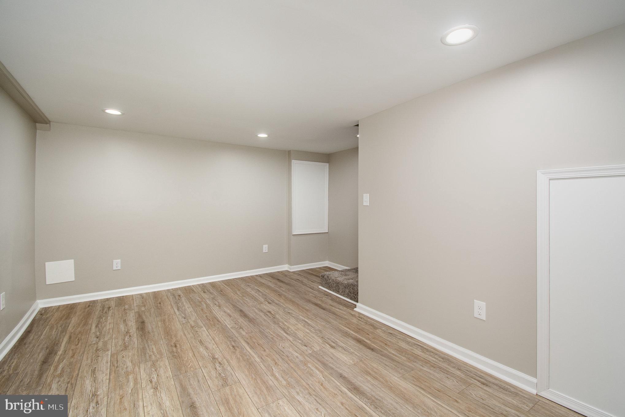 1207 Anglesea Street Baltimore, MD 21224 - Photo 29 of 43