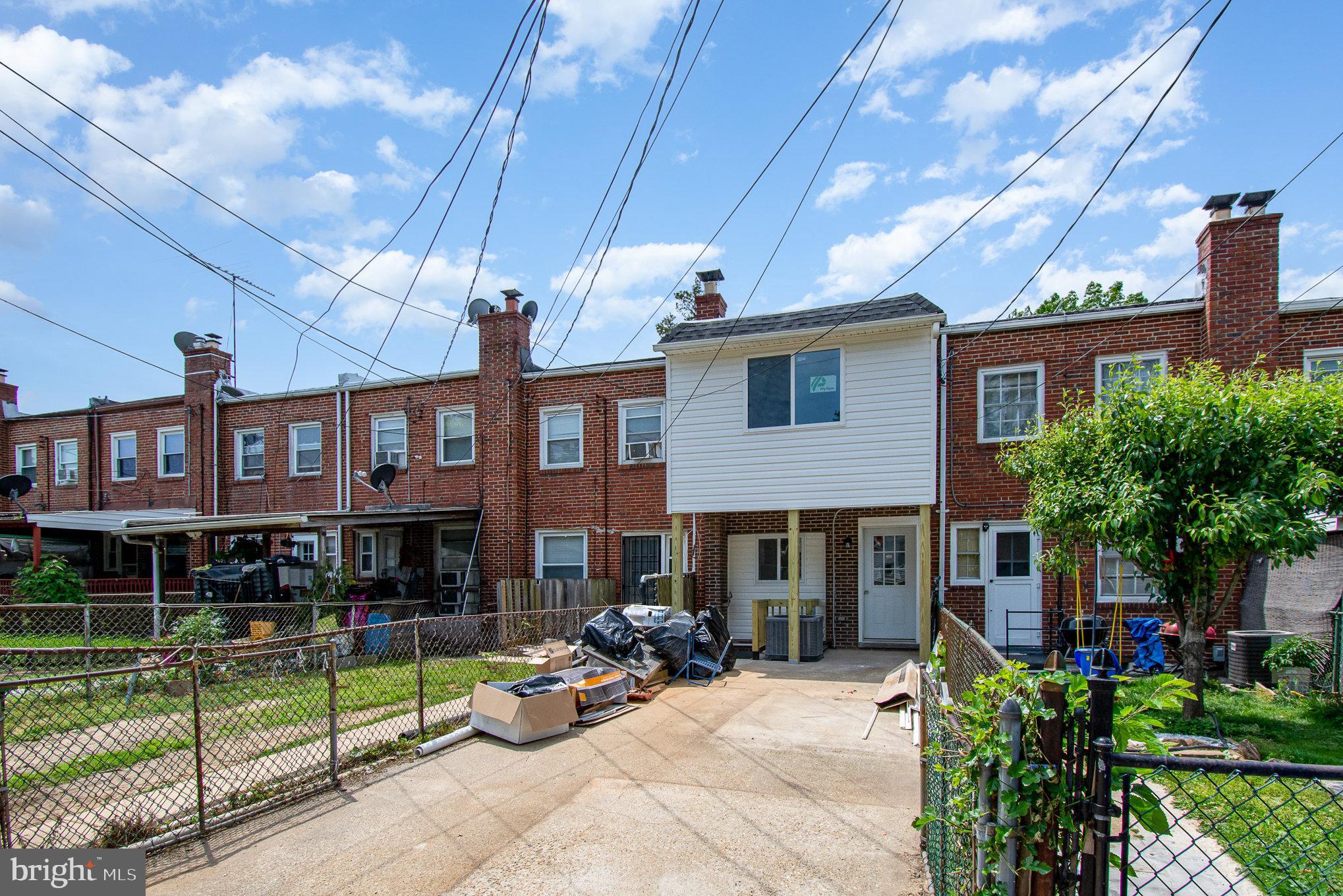 1207 Anglesea Street Baltimore, MD 21224 - Photo 33 of 43