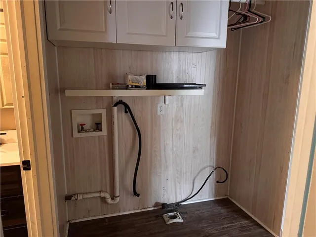 $60,000 | 279 Fleming Way, Sharon, PA 16146