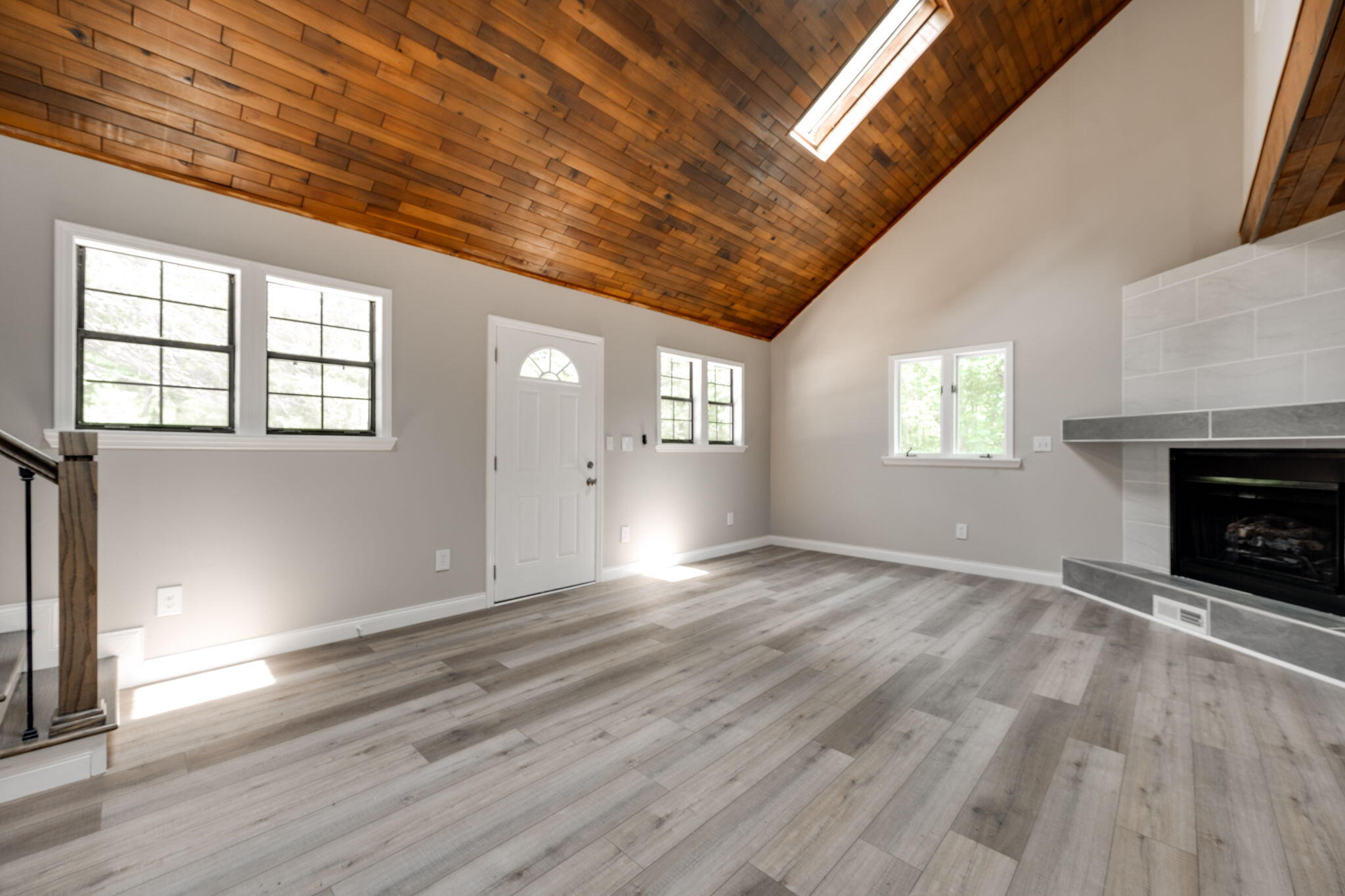 184 Hickory Drive Spring City, TN 37381 - Photo 5 of 37 10-web-or-mls-DSC_8252