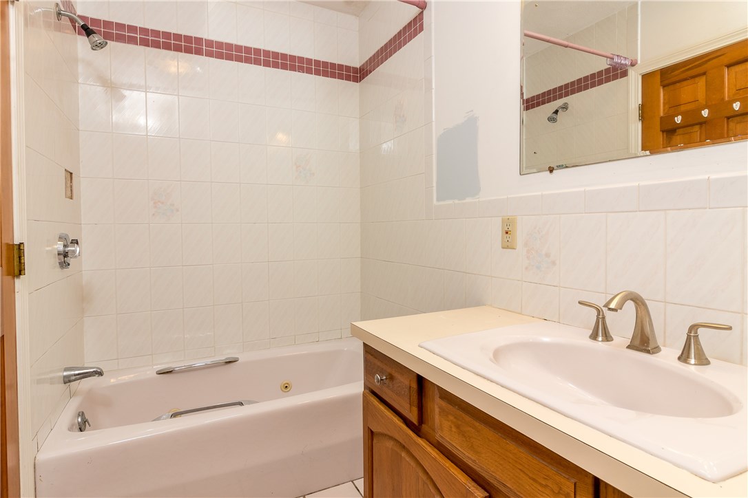 125 Cedar Road Charlestown, RI 02813 - Photo 17 of 30