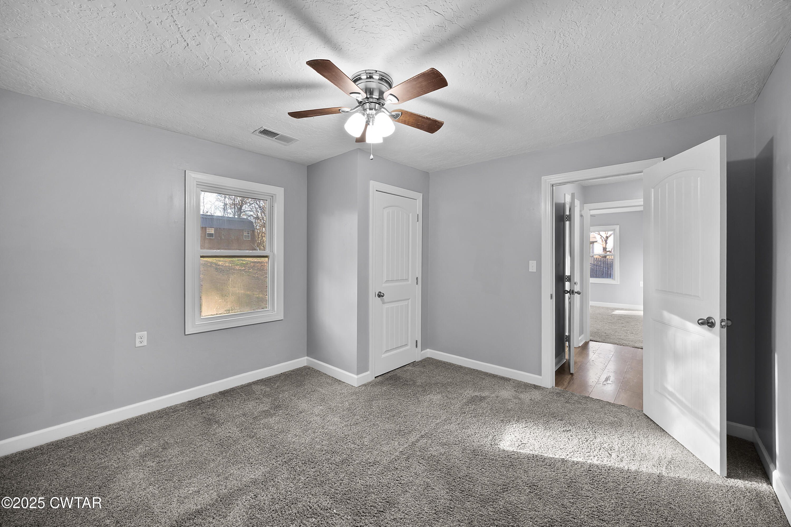 240 New Flanagan Road Lexington, TN 38351 - Photo 9 of 17 E02A5468