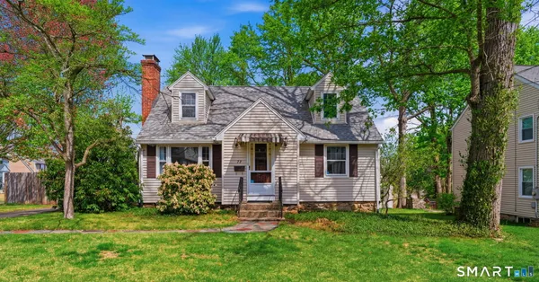 $259,900 | 72 Lawndale Avenue, Bristol, CT 06010